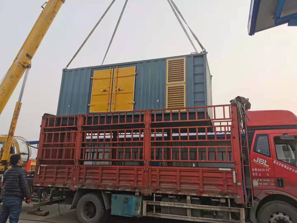 东城如何根据测量要求选择合适的电压表量程？