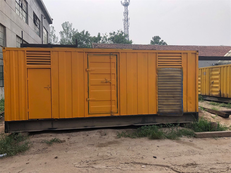 东城发电机出租进行负载测试时，电瓶电量不足的具体判断标准是什么？