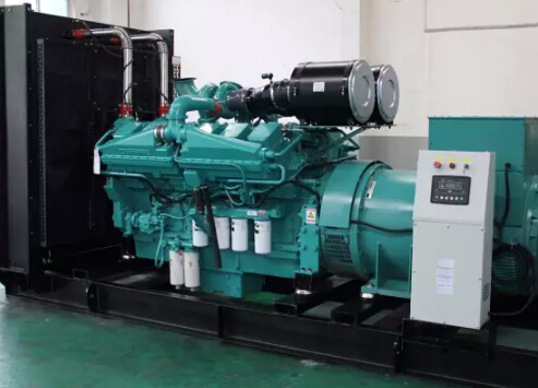 东城发电机如何选择合适的除垢剂来清洗水冷式机油散热器？